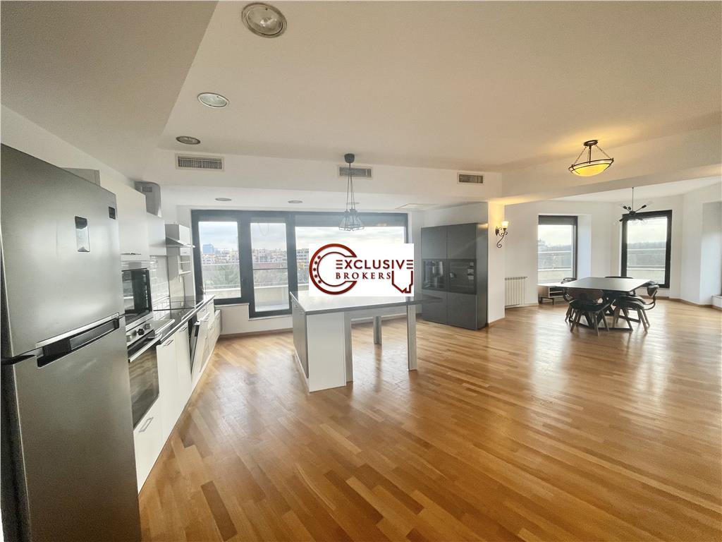 Bright and spacious apartment|Open View to Herastrau Park|Parking