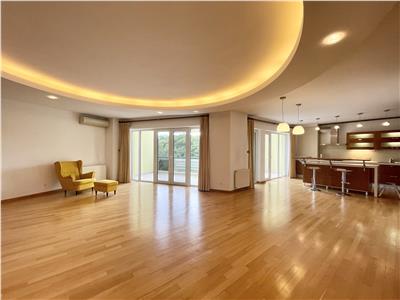 Duplex-Penthouse // View to Herastrau Park//2 parking
