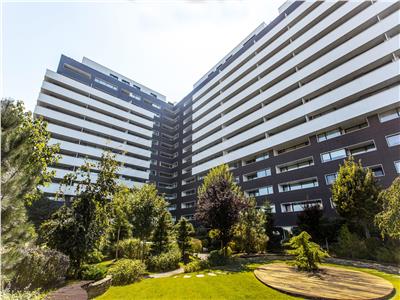 Modern 2 Bedrooms//Open View//Cortina Residence//