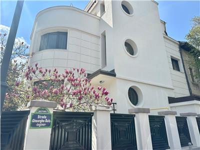 Vanzare SMART HOME Villa D+P+1+M// Primaverii