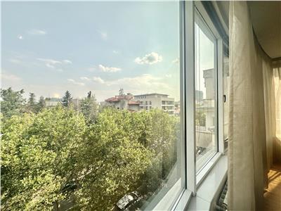 Vanzare 3 Camere Blvd Primaverii//Vedere libera//