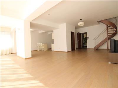 Duplex langa Parcul Herastrau 252 mpc! Terasa 50 mp!