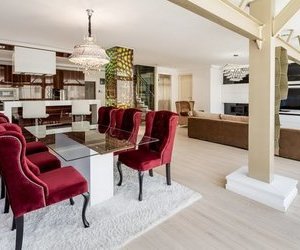 Triplex mobilat si utilat complet!
