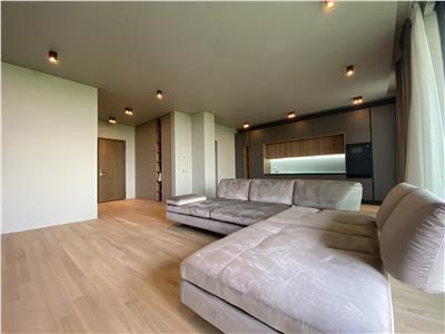 Luxury 3 Rooms Apartment|Amazing view| Rovere Design| 2 parking