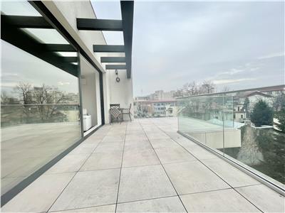 Penthouse 3 Rooms/Spacious terrace/Underground parking